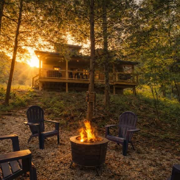 Red River Gorge Hot Tub Firepit Wi-Fi Tucked Away - Image 1